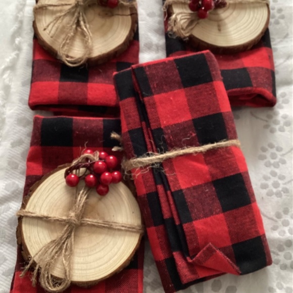 Holiday Table Napkins - Set of 4 - Buffalo Red Plaid with Coasters & Berry decor - Picture 5 of 5